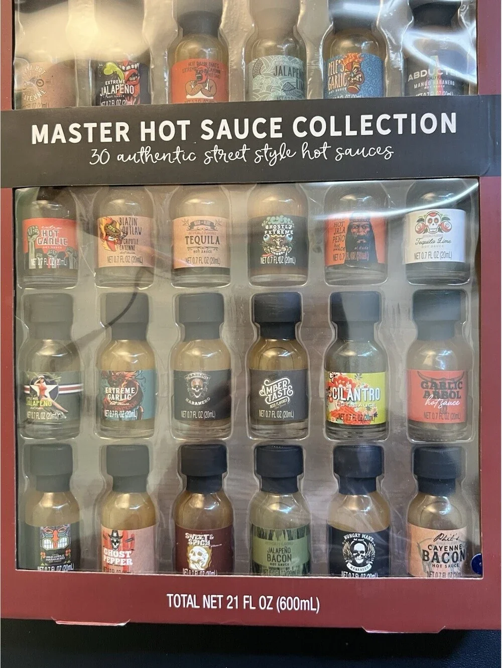 NIB Thoughtfully Gourmet Master Hot Sauce Collection Set Of 30 Mini Bottles